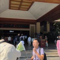 机票价格翻倍、酒店涨超200%!海南封关后首个春节,年轻人为何扎堆涌入三亚?