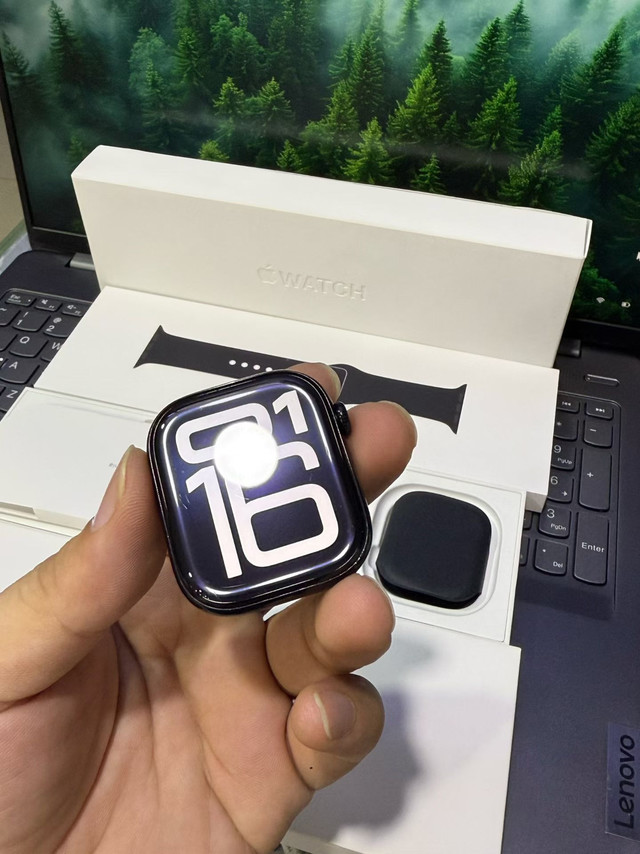 Apple Watch S10：当我决定，把手机“锁”在包里一整天