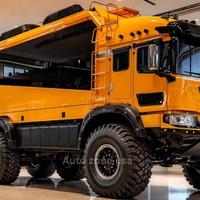 50 万美元的卡特彼勒堡垒房车：终极 8×8 豪华探险房车！