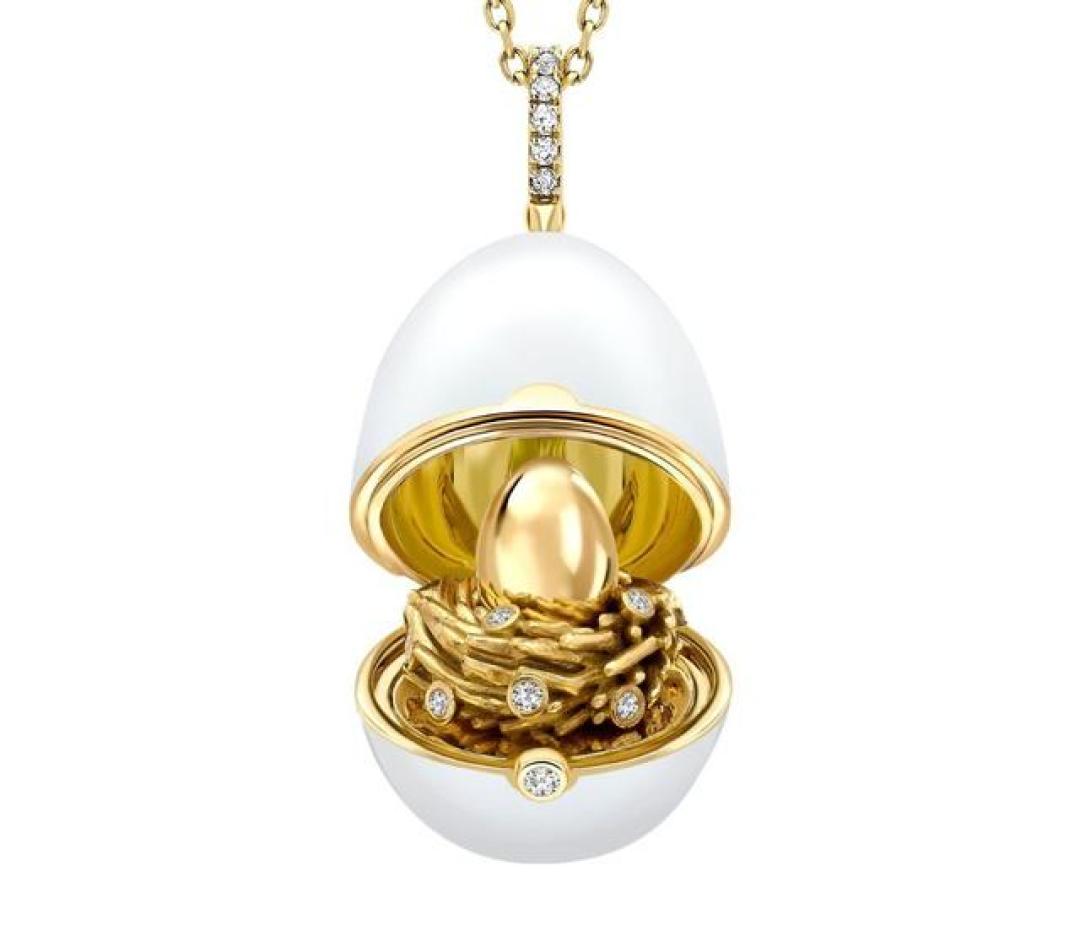 『珠宝』Fabergé 推出 Heritage 和 Essence 新作:黄金彩蛋和冬日雪花