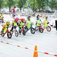 别只看颜值！选儿童平衡车，车重与座高才是决定使用效果的关键