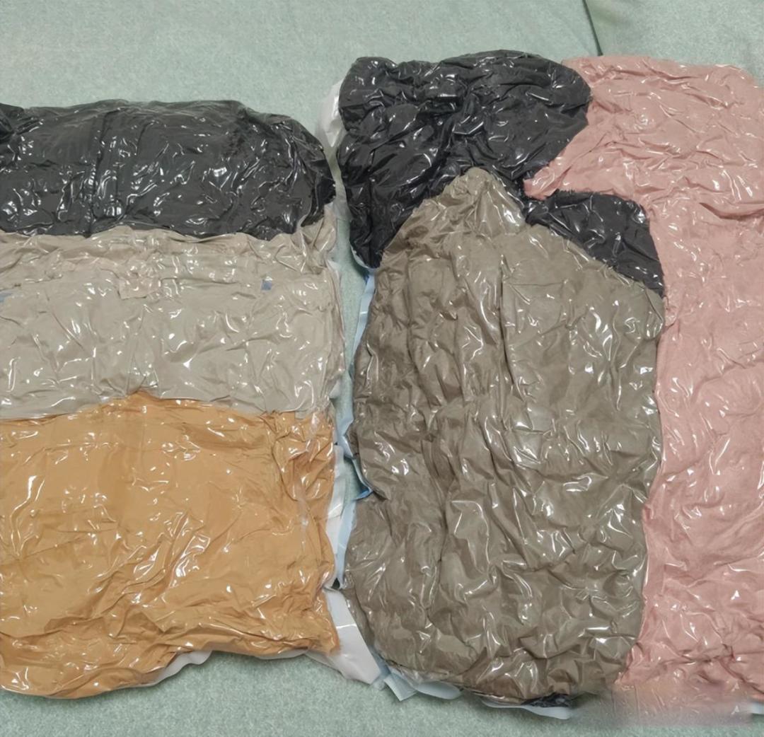 还在用错误方式清洗+收纳羽绒服了?难怪羽绒服穿1年就废,还不暖