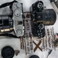 街拍新手别只看轻便！富士X-T30 III与理光GR4在对焦逻辑与色彩直出上的真实差距