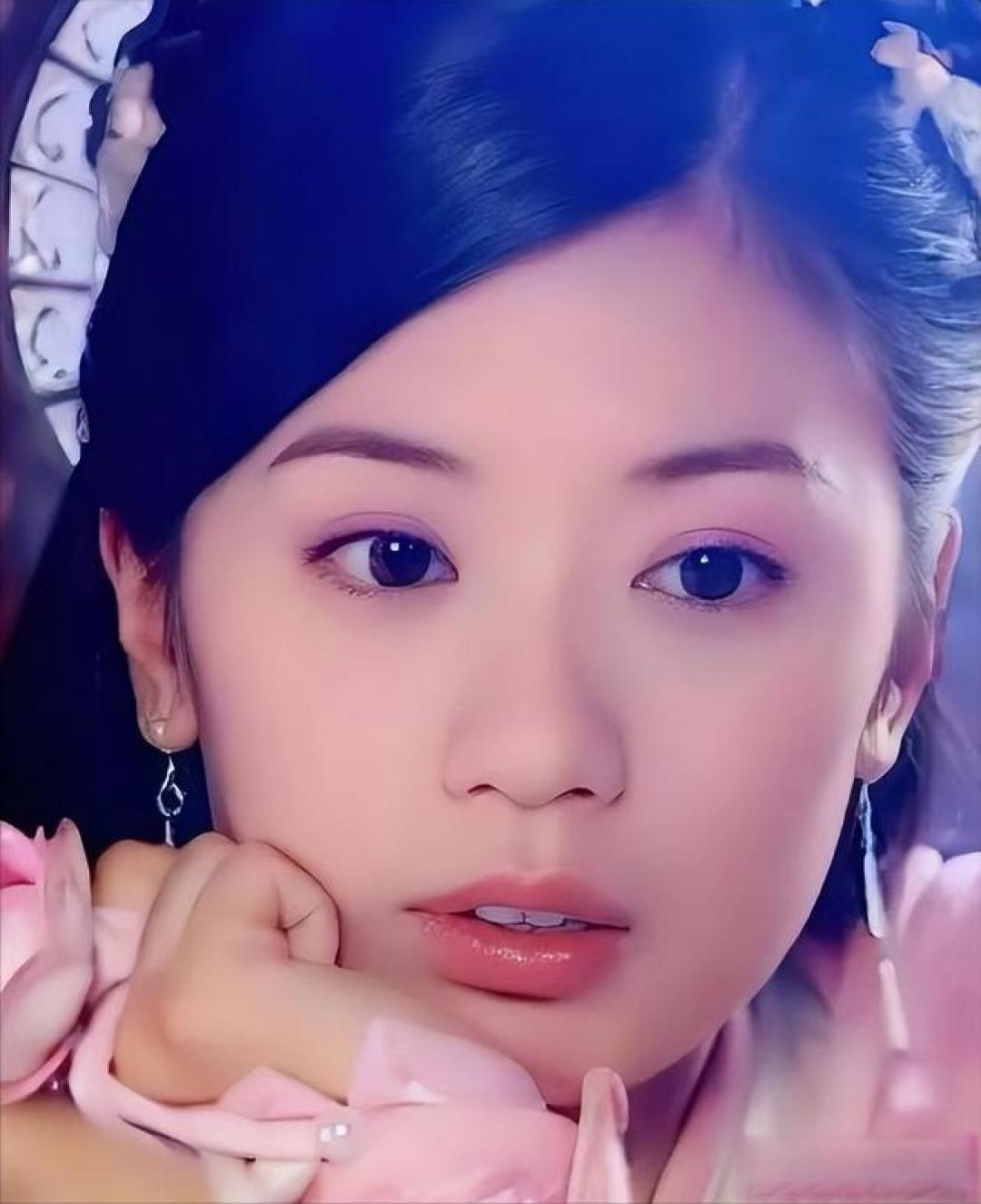 张无忌的四美困境暴露了每个优柔寡断者的人性死穴!结局早已注定