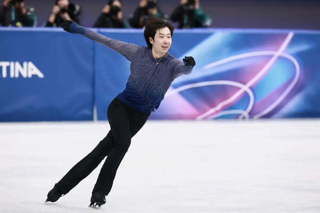 冬奥花样滑冰哈萨克斯坦选手爆冷夺冠,金博洋位列第17,大热门马里宁多次失误摔倒