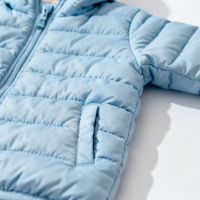 中国消费者协会2026年2月发布30款儿童羽绒服比较试验结果，贝贝斯、PUMA等品牌羽绒含量不达标