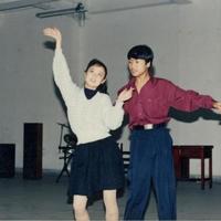 《一个普通中国家庭的历史回声》.拉丁舞
