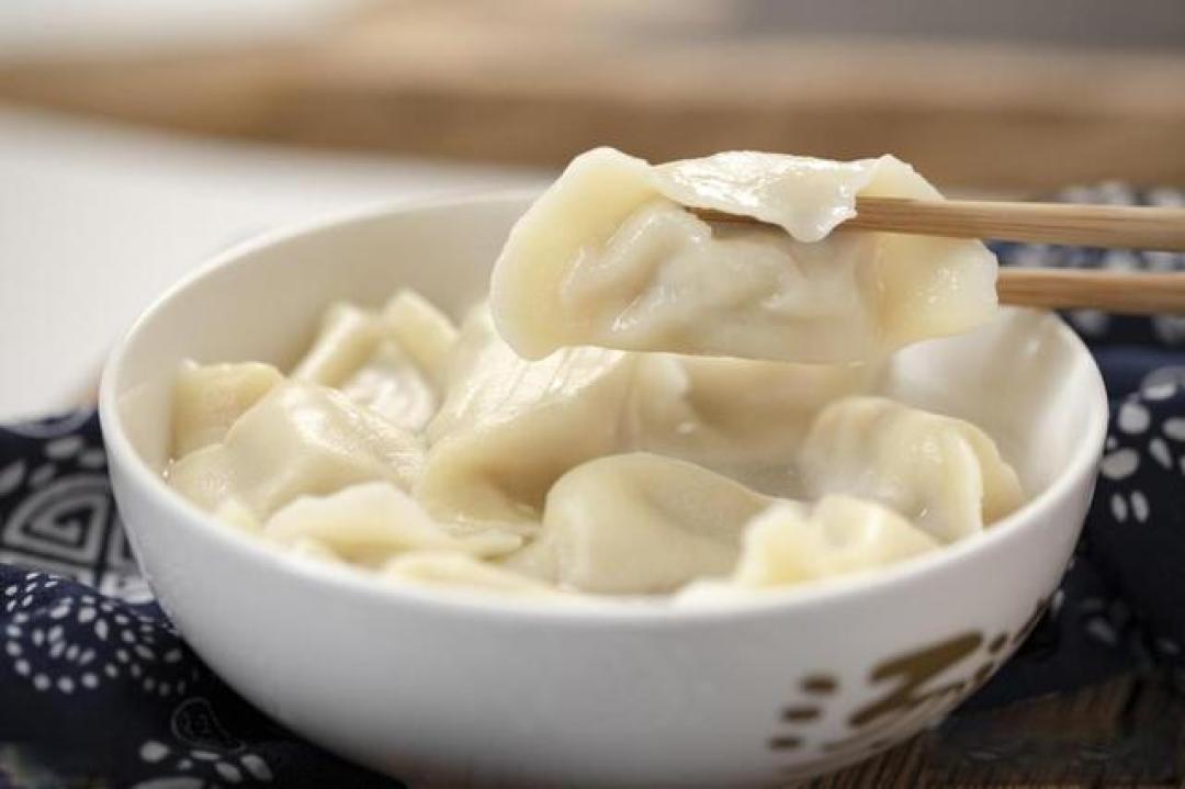 除夕吃饺子,“3馅不上桌,福气不进门”,尊重传统,讨个好彩头