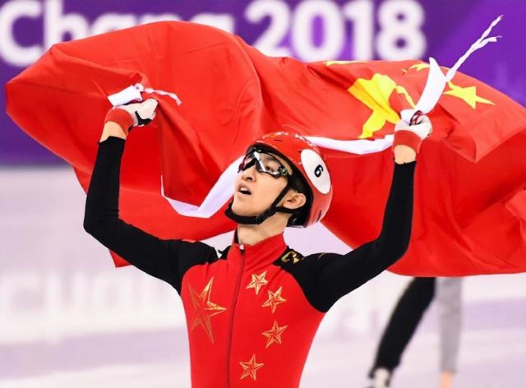 武大靖也没想到，短道速滑金牌得主的一句话，又让自己为国争光