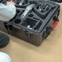 大疆悟2带x5s镜头无人机打包收纳