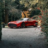 ⑩连续15年上榜！阿斯顿·马丁再获“年度最佳V12超级跑车”