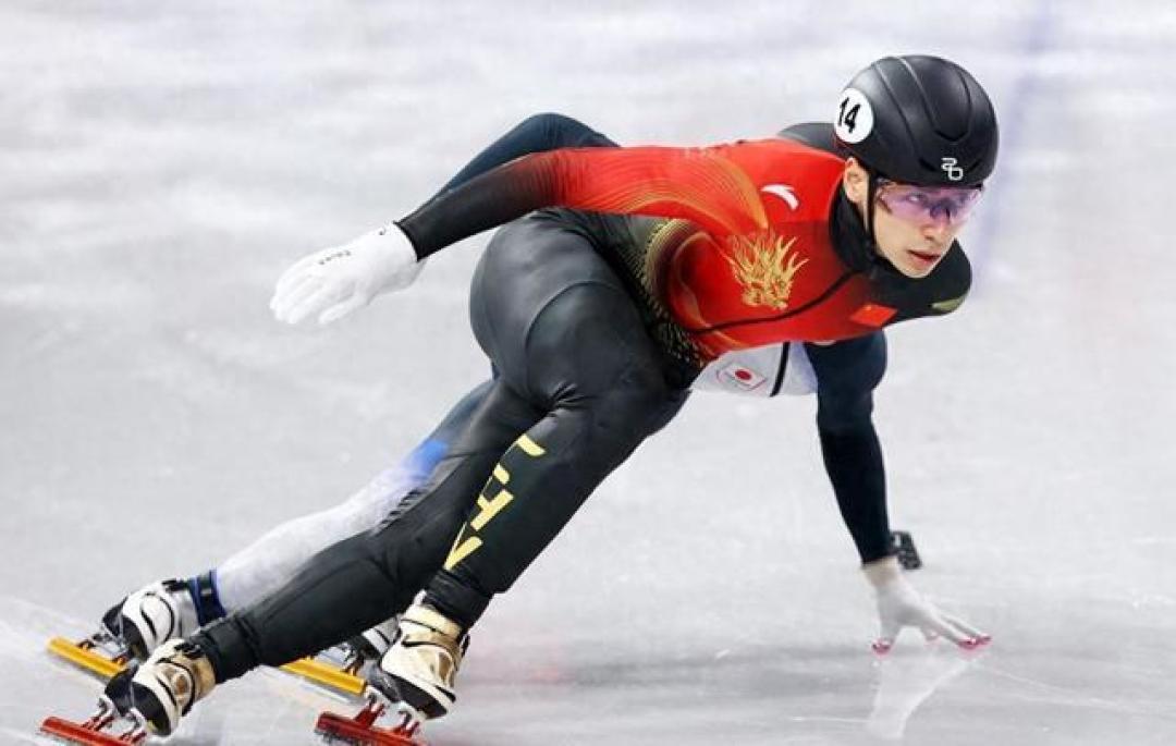 中国短道双核发力!林孝埈有惊无险,刘少昂强势晋级