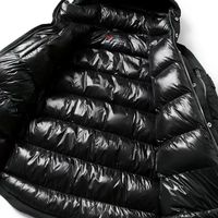 新雪丽吸湿率最低，G-LOFT回弹最强：三款科技棉服填充物在湿冷与极寒场景下的真实差距