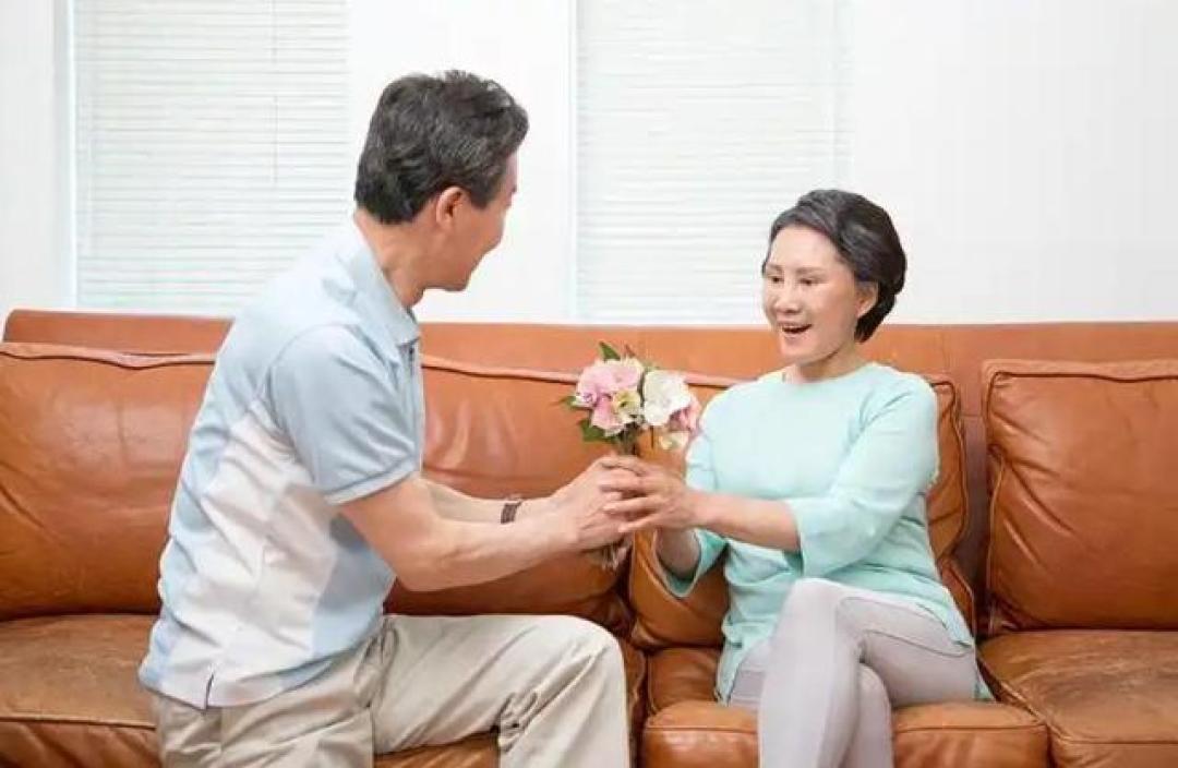 老年人就不能过夫妻生活了?别羞于启齿,但要注意这3点