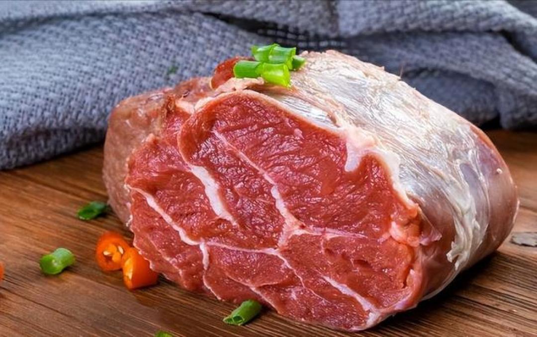 过年买牛肉，提醒：少买牛腱子和牛腩，多买这3样，价格低营养大
