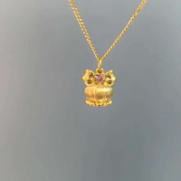 我被这个小金铃铛给吸引了～～好萌