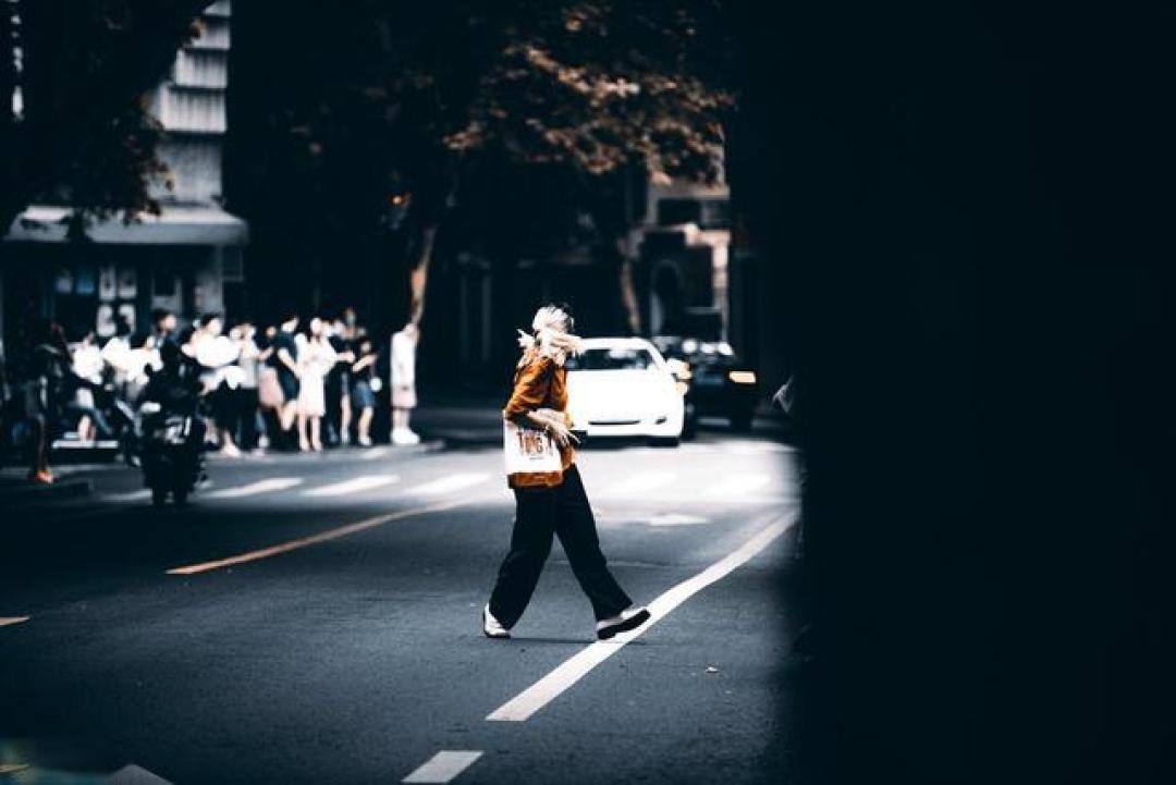 老刘的忠告:手机拍的照片总感觉“不通透”?问题可能出在这里