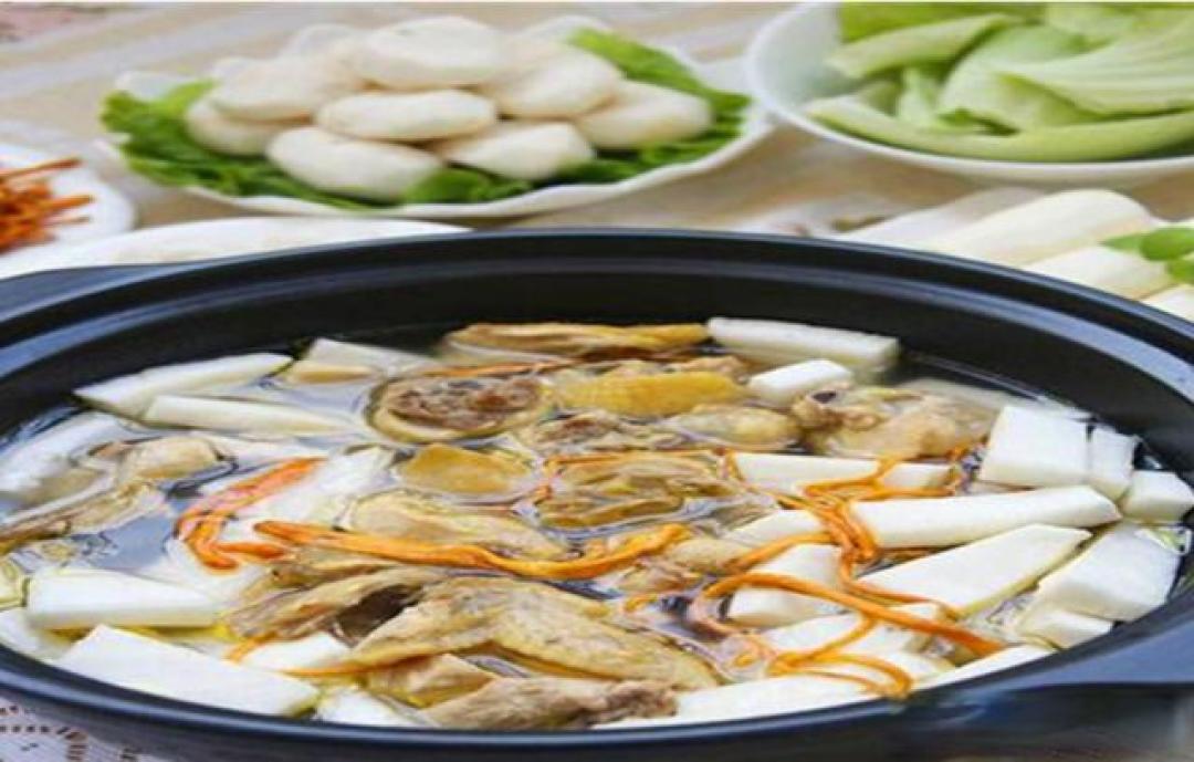 二十七，宰公鸡，公鸡咋做好吃？分享5种做法，为年夜饭增添菜肴