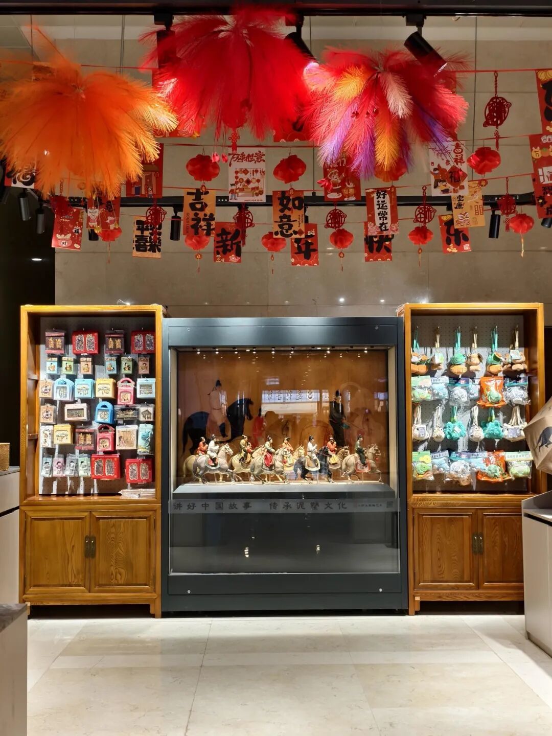 从千年游春画卷到指尖奔马：《虢国夫人游春图》软陶彩塑作品入驻辽宁省博物馆！