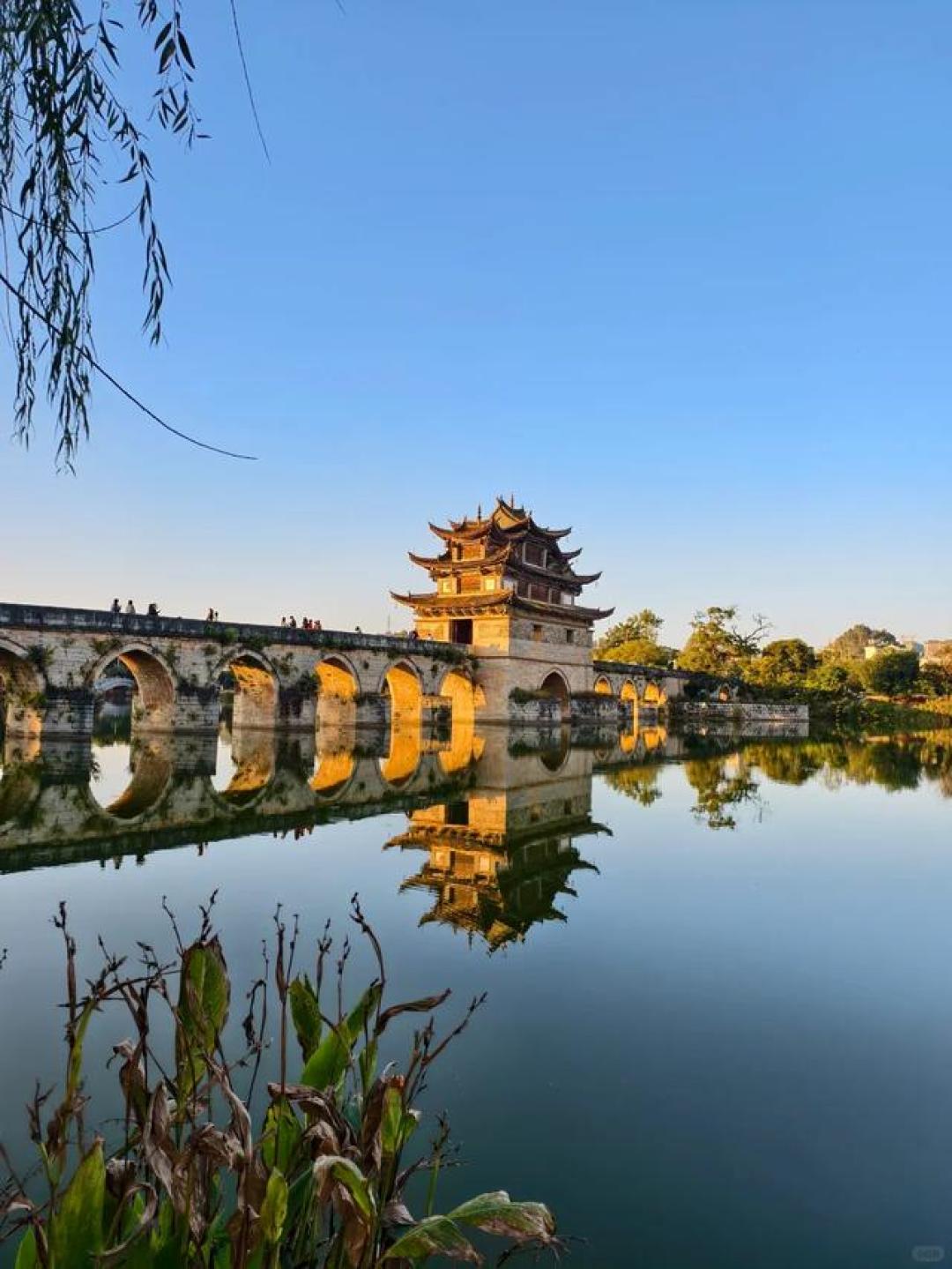 云南反向旅游 | 一次玩遍滇东南全景,昆明+弥勒+建水+元阳+抚仙湖