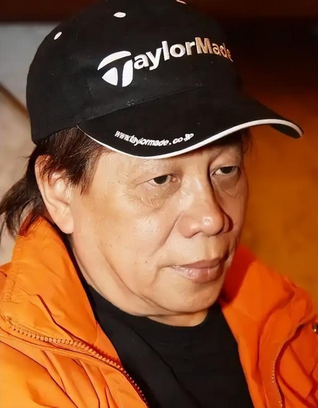 一场追悼会,戳穿梁小龙在香港的真实地位,原来成龙没说谎!