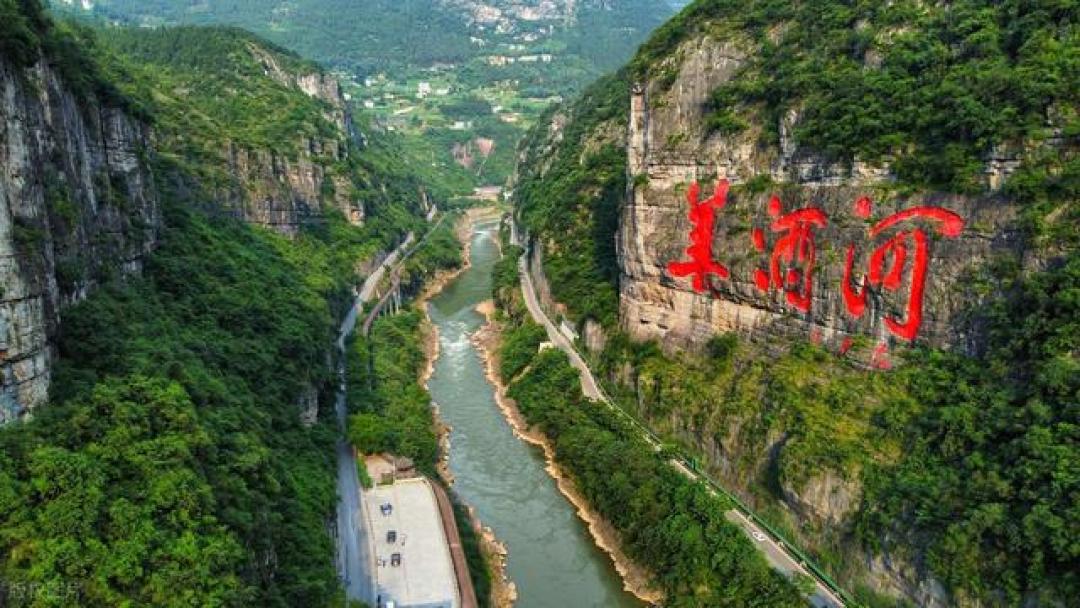 离开茅台镇,为什么酿不出茅台酒?茅台镇的密码究竟是什么