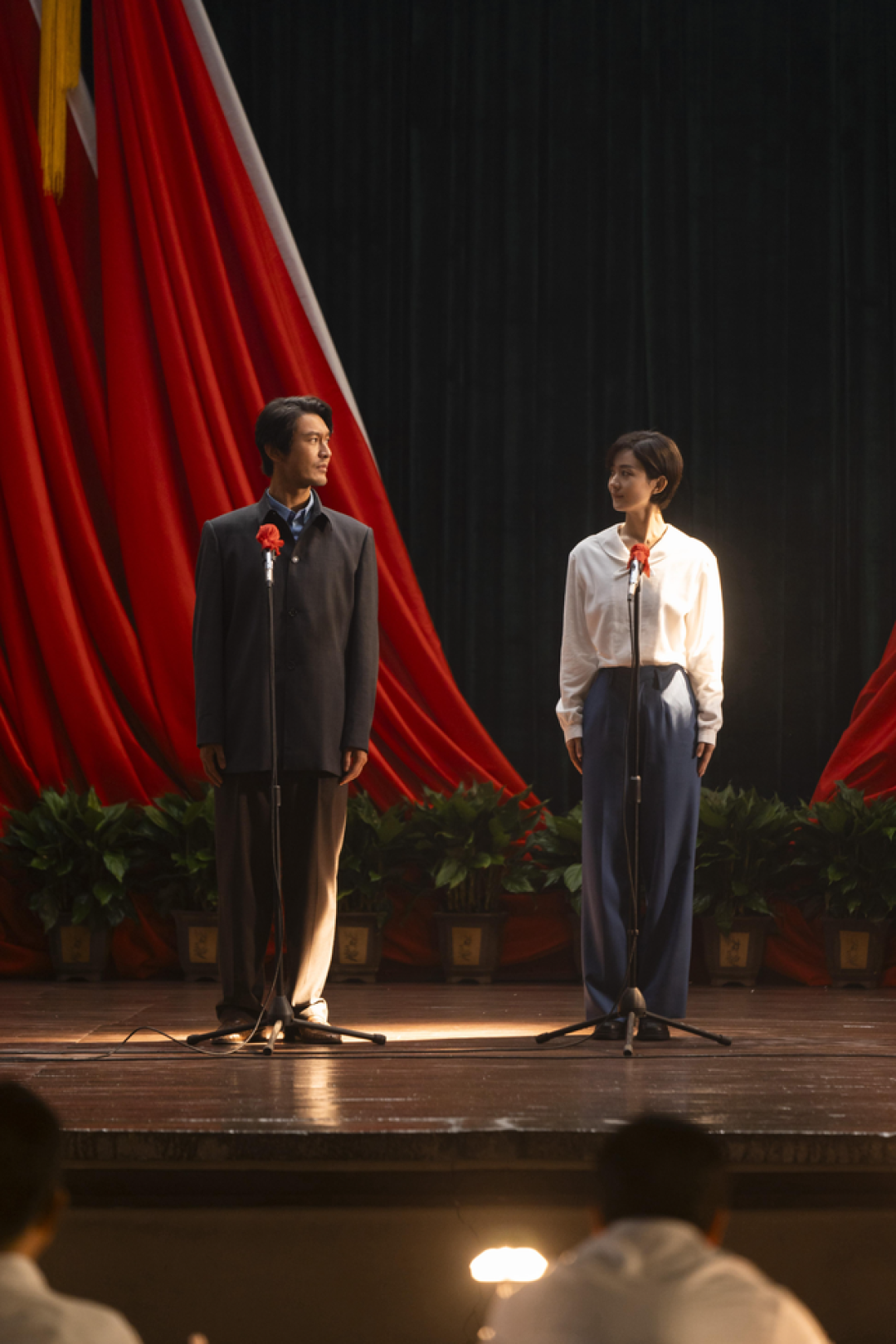 独家专访 | 导演孙皓揭秘《小城大事》：我们都相信“人民利益高于一切”