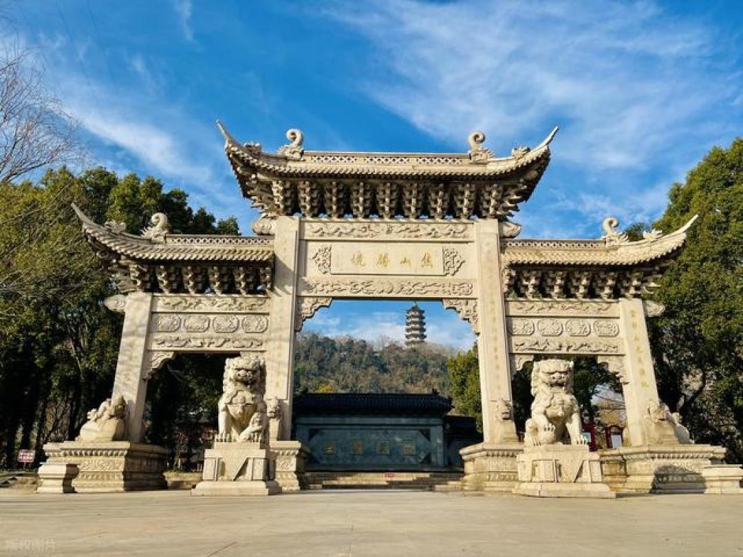 扬州这一地方火了,被誉为扬州人的“三清山” ,赏景徒步都超赞!