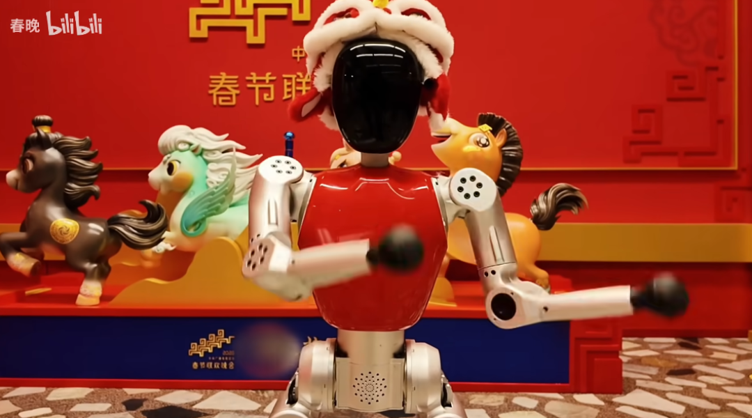 2年估值近20亿!98年清华学霸的机器人登上春晚!