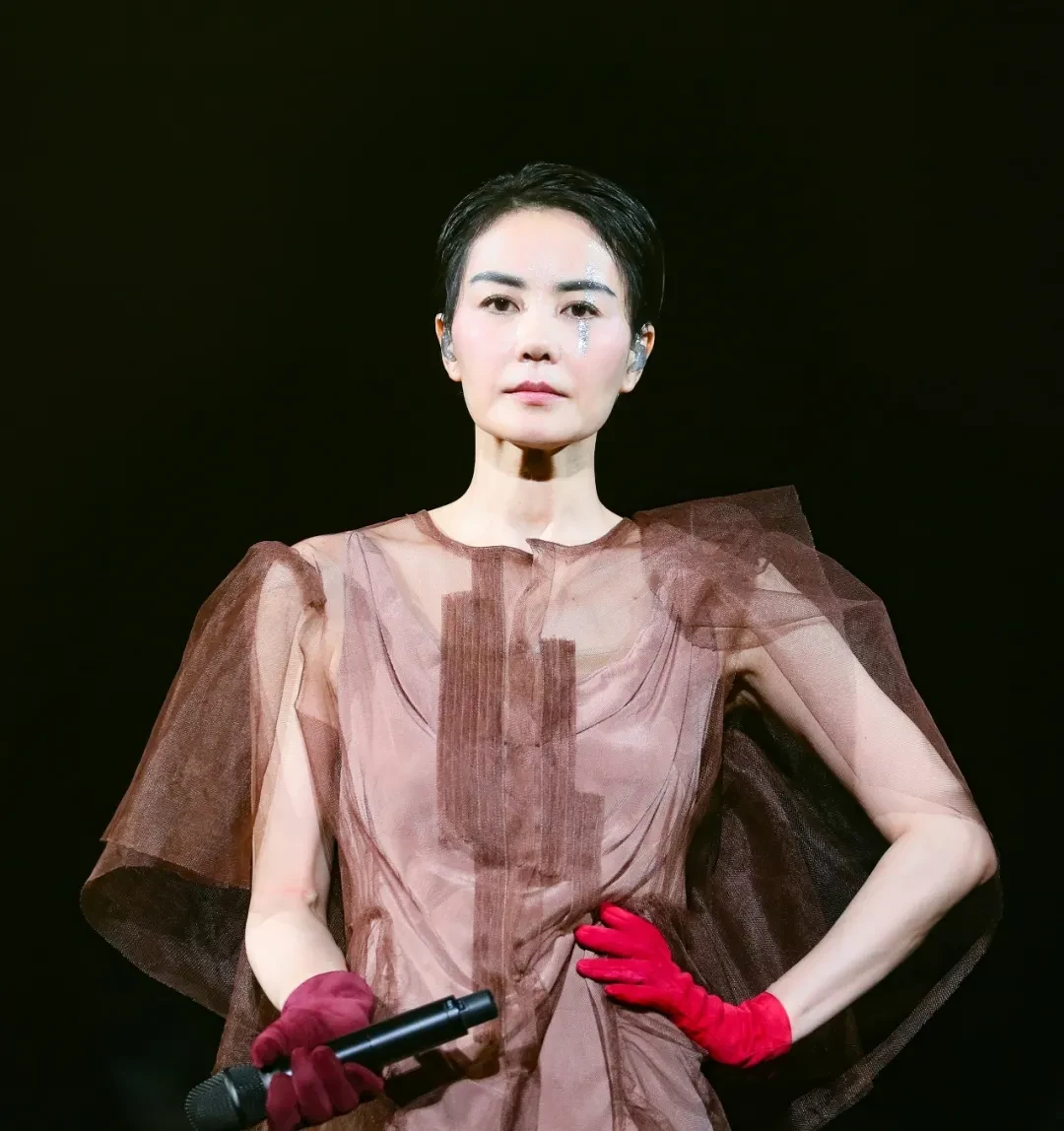沈腾马丽第10次合体上春晚,竟然不演小品了!今晚最大笑点将由蔡明承包
