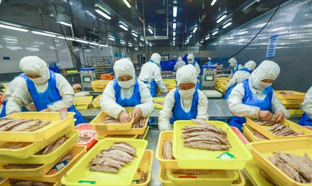 200亿春节预制菜攻陷年夜饭，年轻人推翻传统：省事、不出错！