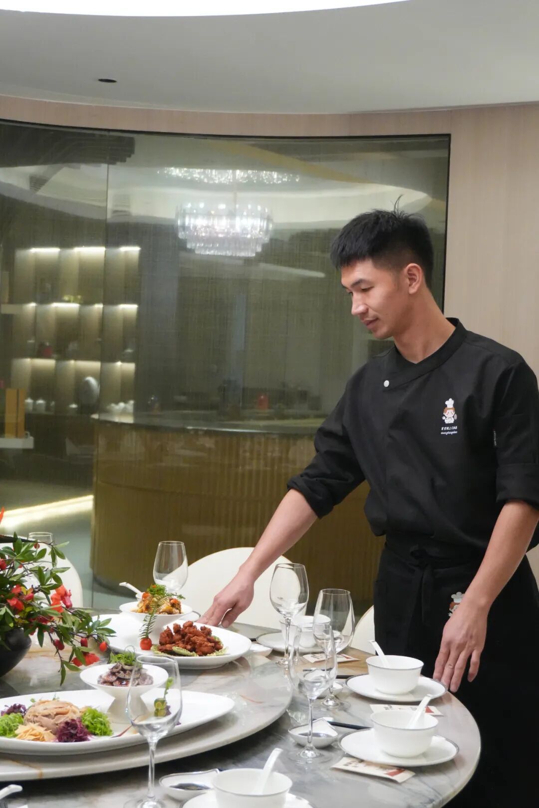 爆单10倍！上门私厨成温州年夜饭新顶流，在家也能吃出仪式感