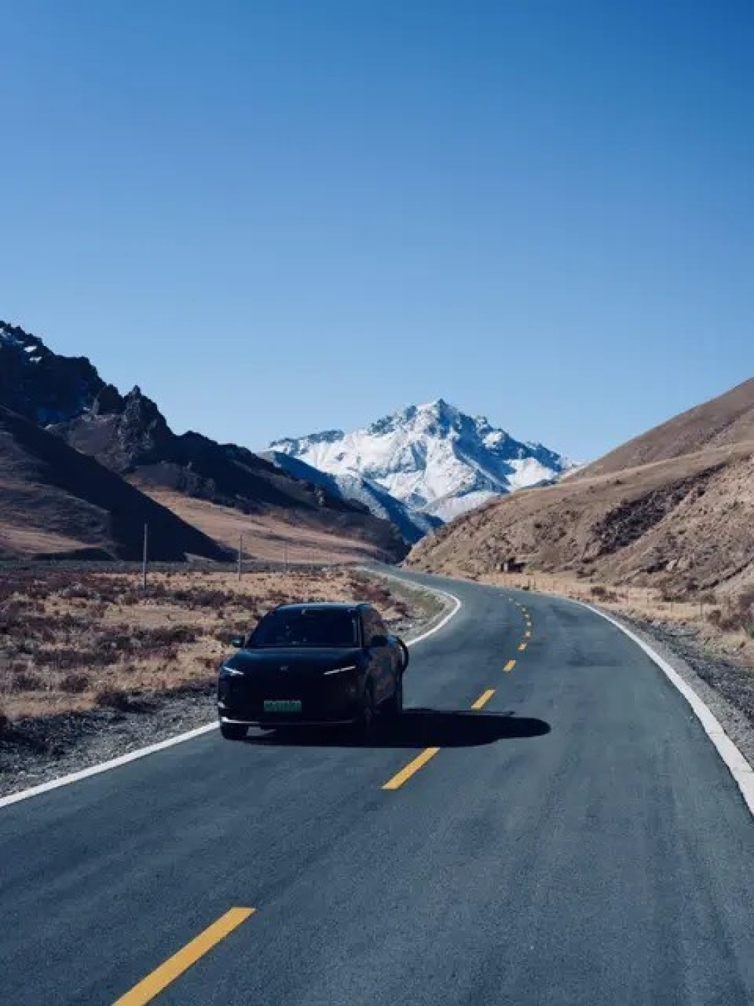 蔚来凭千座换电站破续航焦虑,高速敢飙130km/h引行业关注
