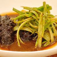 葱香海参：鲁菜经典年夜饭