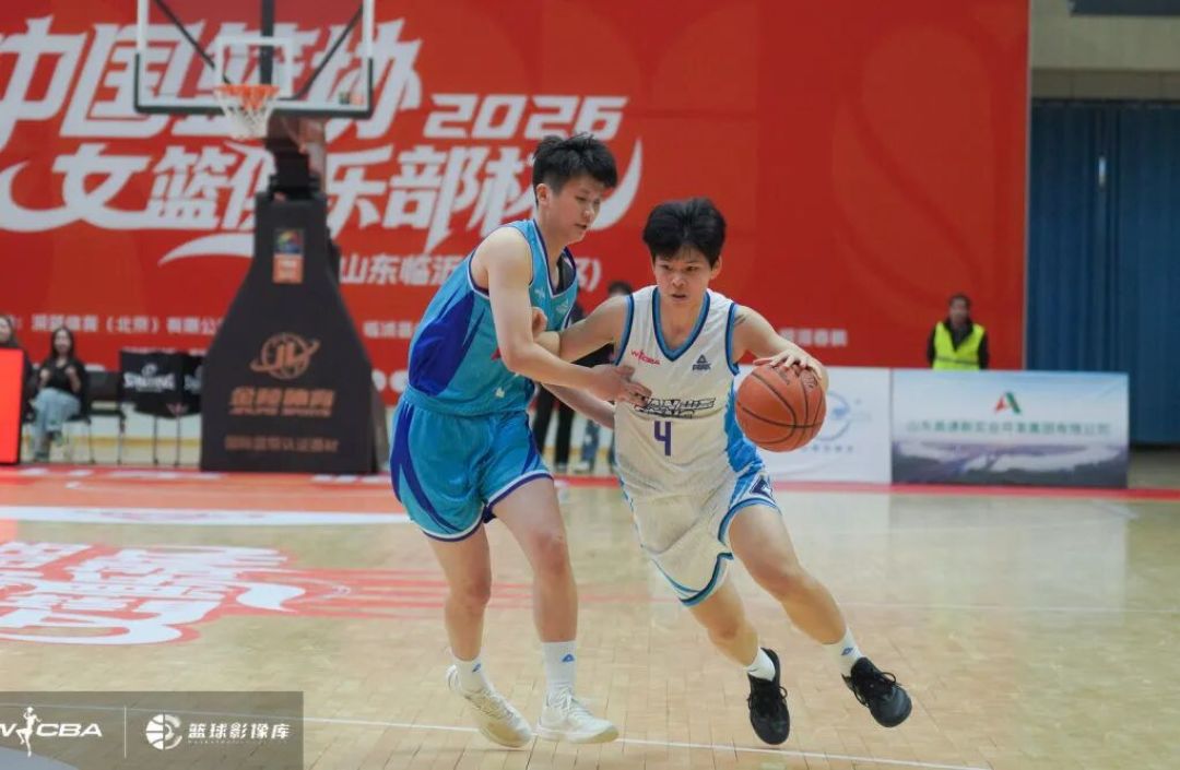女篮俱乐部杯 | 五连胜!小组第一出线!