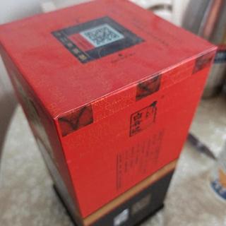 襄阳酒桌潜规则：不买超市白云边，怕你踩坑丢面子