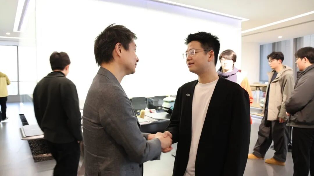 学员受邀前往保密级别最高设计中心,与设计总监面对面交流课题!日产中国官方校企合作课程正式启动!
