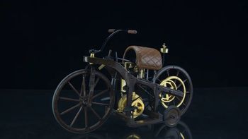 1885世界上第一辆摩托车戴姆勒1：8模型