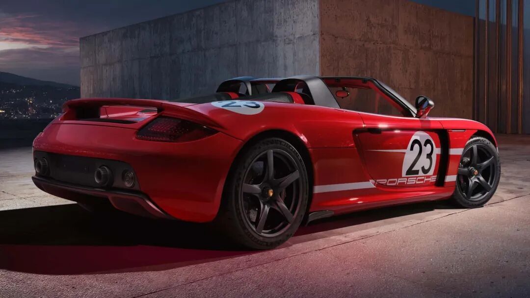 保时捷官修 Carrera GT