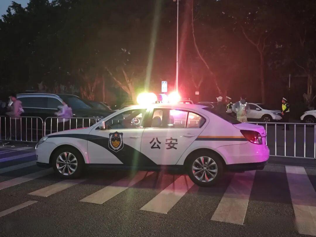 广东人有多拼?罗浮山凌晨漆黑出发,57公里徒步刷屏,藏着健康与温暖密码