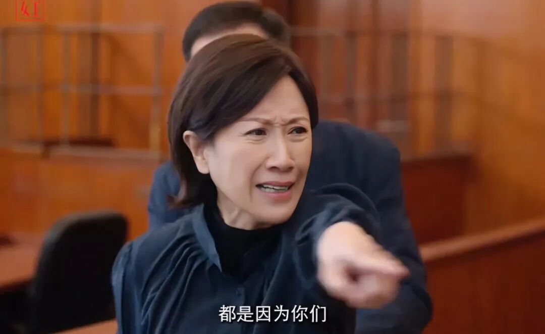 《新闻女王2》:只有少数人看到的真相,到底有没有意义?