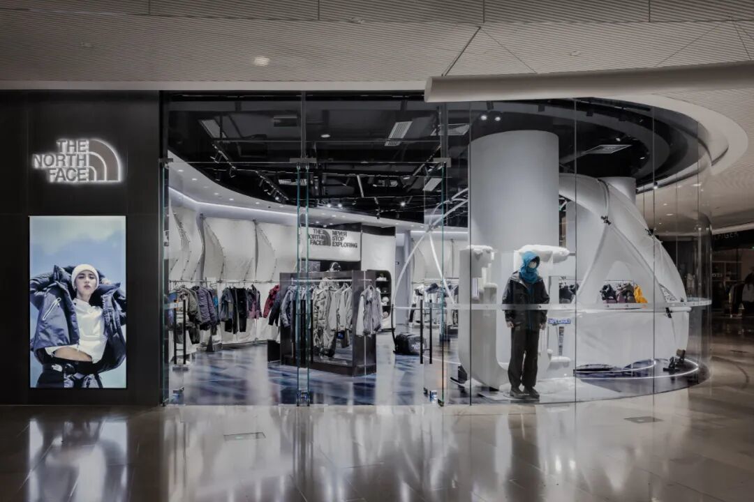 THE NORTH FACE UE (亚太地区店铺设计) l 户外与都市机能的探索