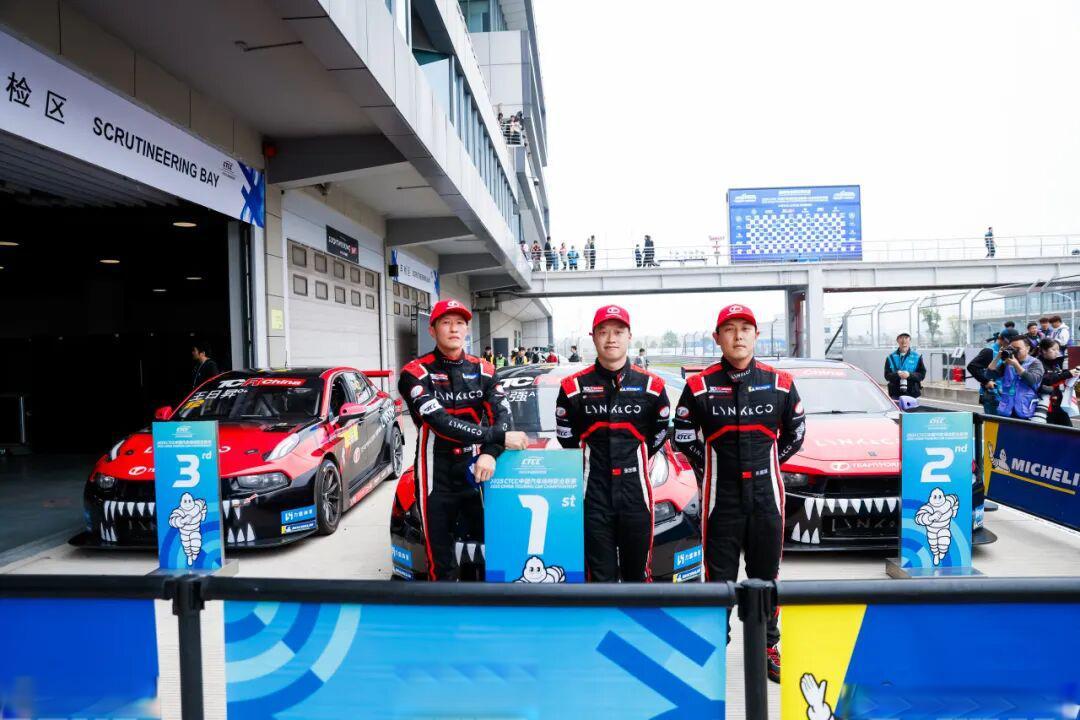 湘江之畔再度封王 领克捷凯车队株洲加冕 TCR 中国锦标赛车手杯/车队杯/车型杯年度冠军