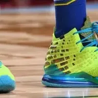 【NBA鞋明星 上】你知道的，懂人情世故，才能数次霸榜！