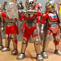 直接给全奥特六兄弟！奥迪双钻明星版经典奥特曼积木人集图鉴必备 #奥特曼 #童年动画 #模型 #二次元有自己的年货 #花式吃谷在抖音