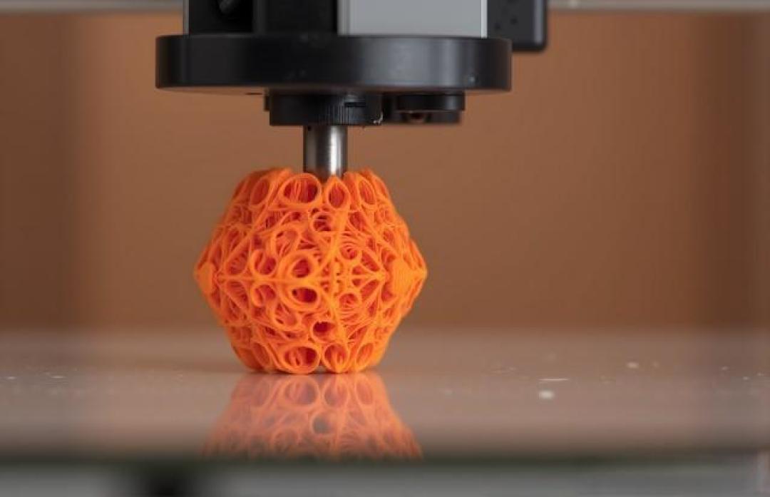 我国科学家实现3D打印重大突破:0.6秒“瞬印”复杂微结构