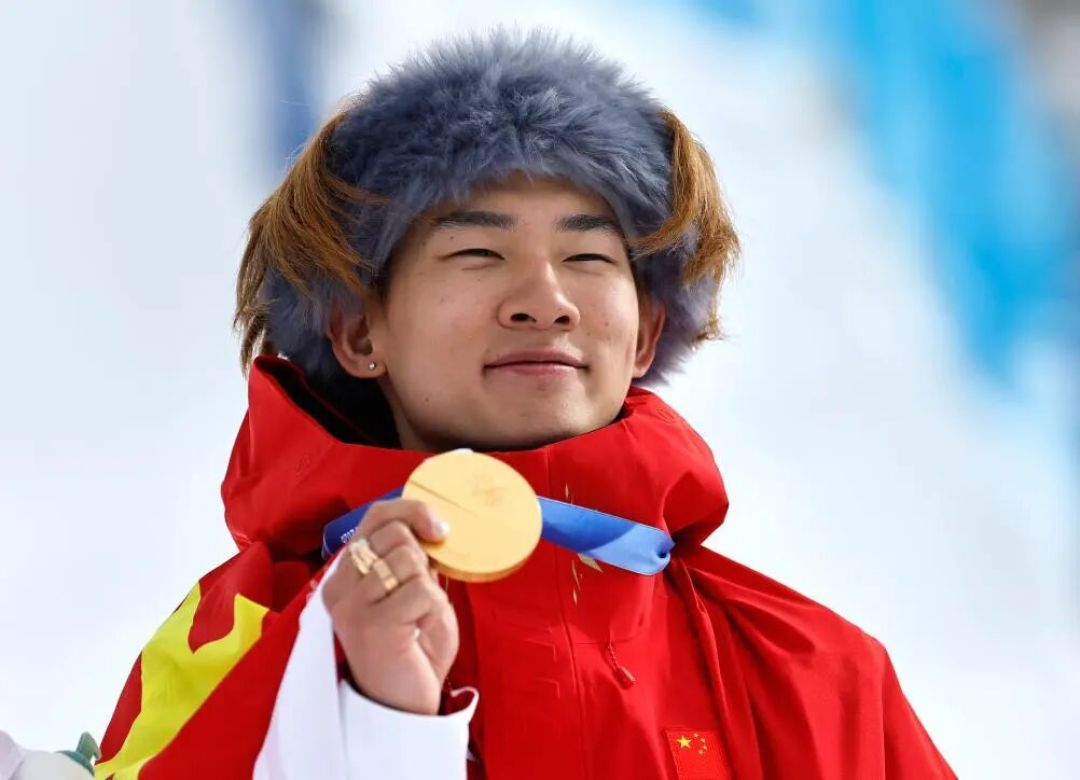 苏翊鸣:少年乘风处,冰雪贺新章