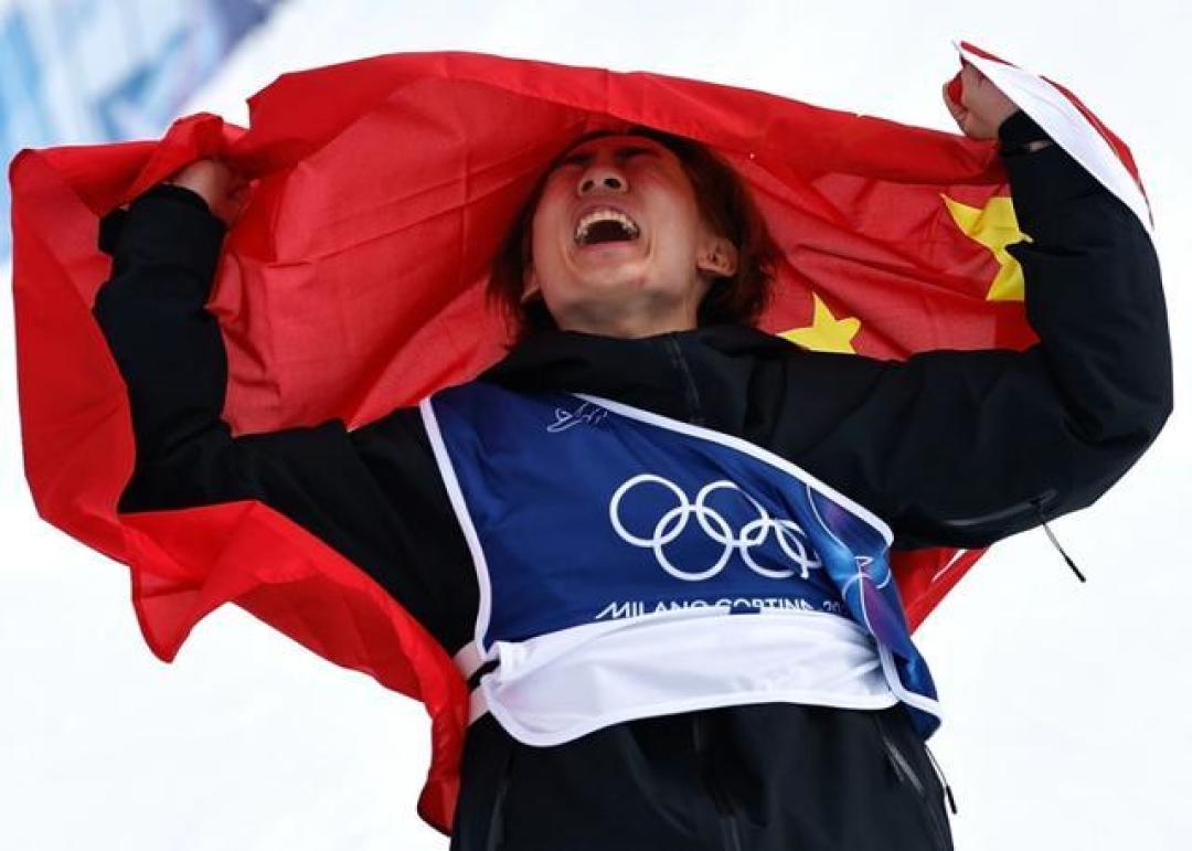 中国队第二金！五届元老徐梦桃完美卫冕，创造冬奥会历史