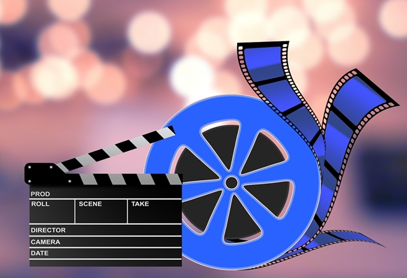 春节档票房破30亿!《飞驰人生3》成今年最大赢家