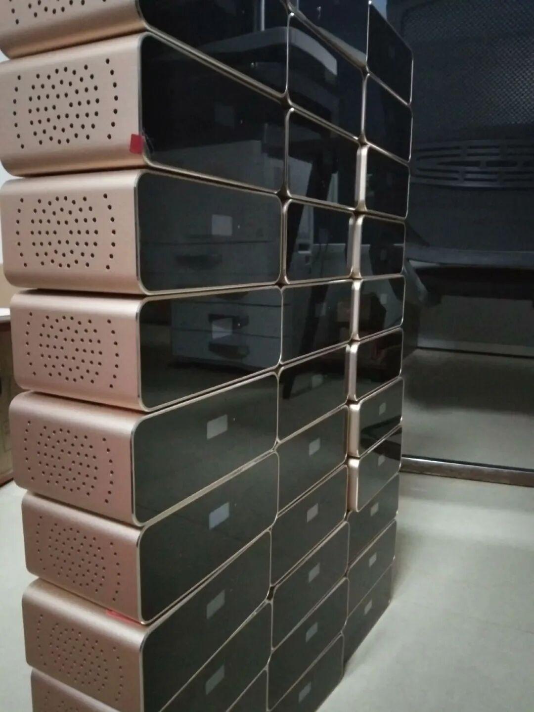 最便宜最小双盘位nas?可玩性极高的矿渣小主机,50元价位内无对手,可刷游戏、NAS、安卓、atv等系统!